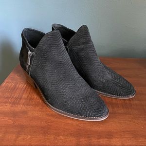 NWOT Lucky Brand Black Ankle Booties
